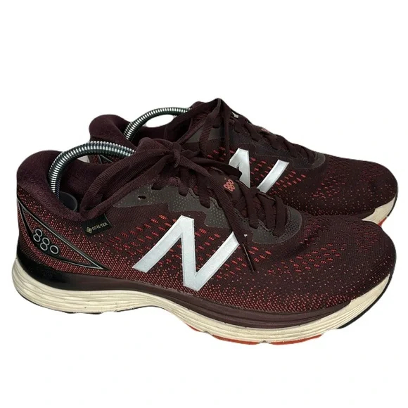 New Balance Men's Size 9 880v9 GTX Running Shoes Sneakers Knit 3M Reflective - Picture 1 of 6